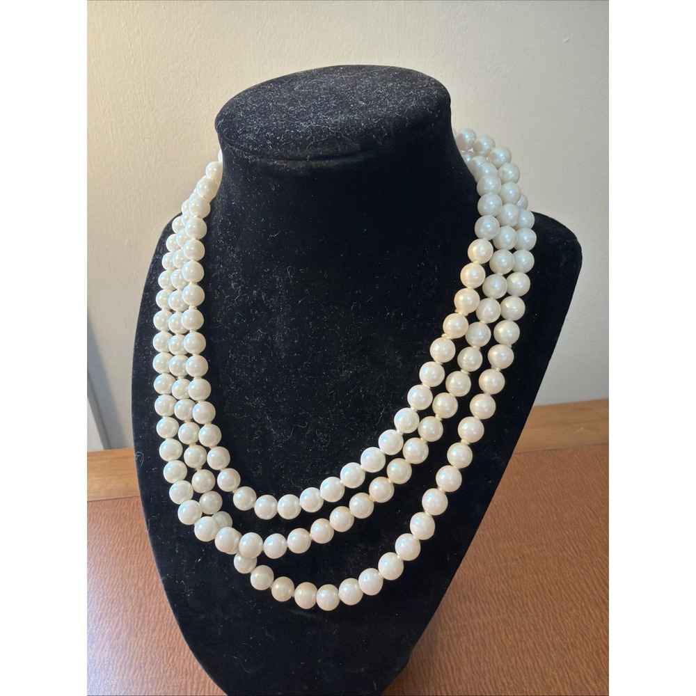 Vtg Long Strand Pearl Necklace Individual Knots Made In Japan 54"